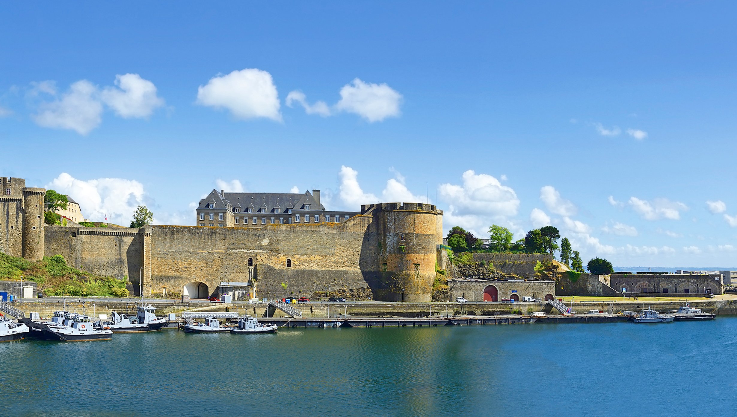 tour tanguy, Tour Tanguy, Brest Bretagne Airport, tour tanguy, Tour Tanguy, Brest Bretagne Airport,