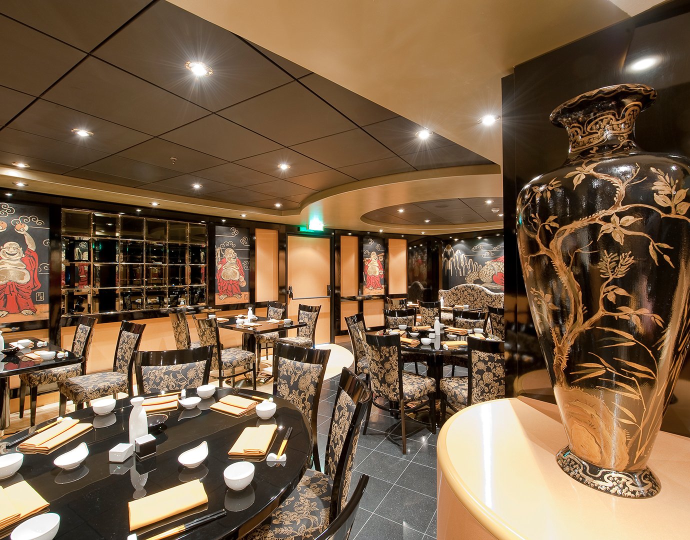 Speciality Restaurants, Oriental Plaza | MSC Cruises Speciality Restaurants, Oriental Plaza | MSC Cruises