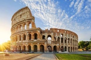 The Colosseum in Rome at sunrise, a highlight of Mediterranean cruise destinations | MSC Cruises The Colosseum in Rome at sunrise, a highlight of Mediterranean cruise destinations | MSC Cruises