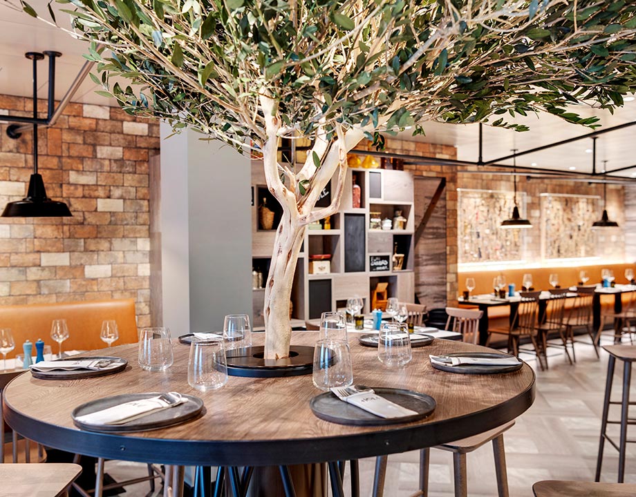 gr_restaurant_and_bar_hola_tapas_bar_04 gr_restaurant_and_bar_hola_tapas_bar_04