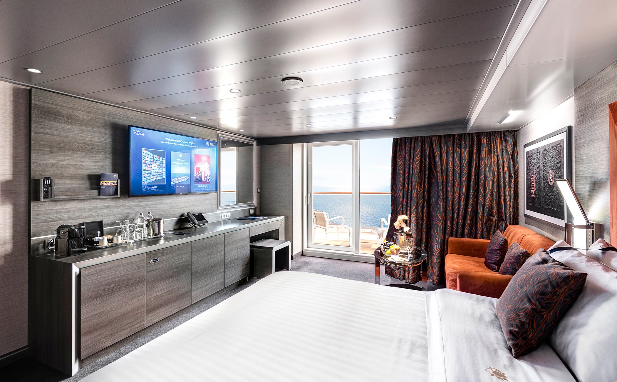MSC Meraviglia Cabin: Yacht Club Deluxe Suite 13 MSC Meraviglia Cabin: Yacht Club Deluxe Suite 13