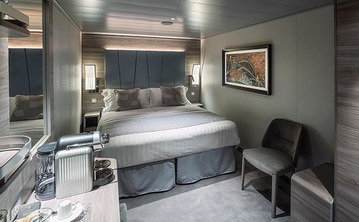 MSC WORLD AMERICA Yacht Club Interior Suite MSC WORLD AMERICA Yacht Club Interior Suite