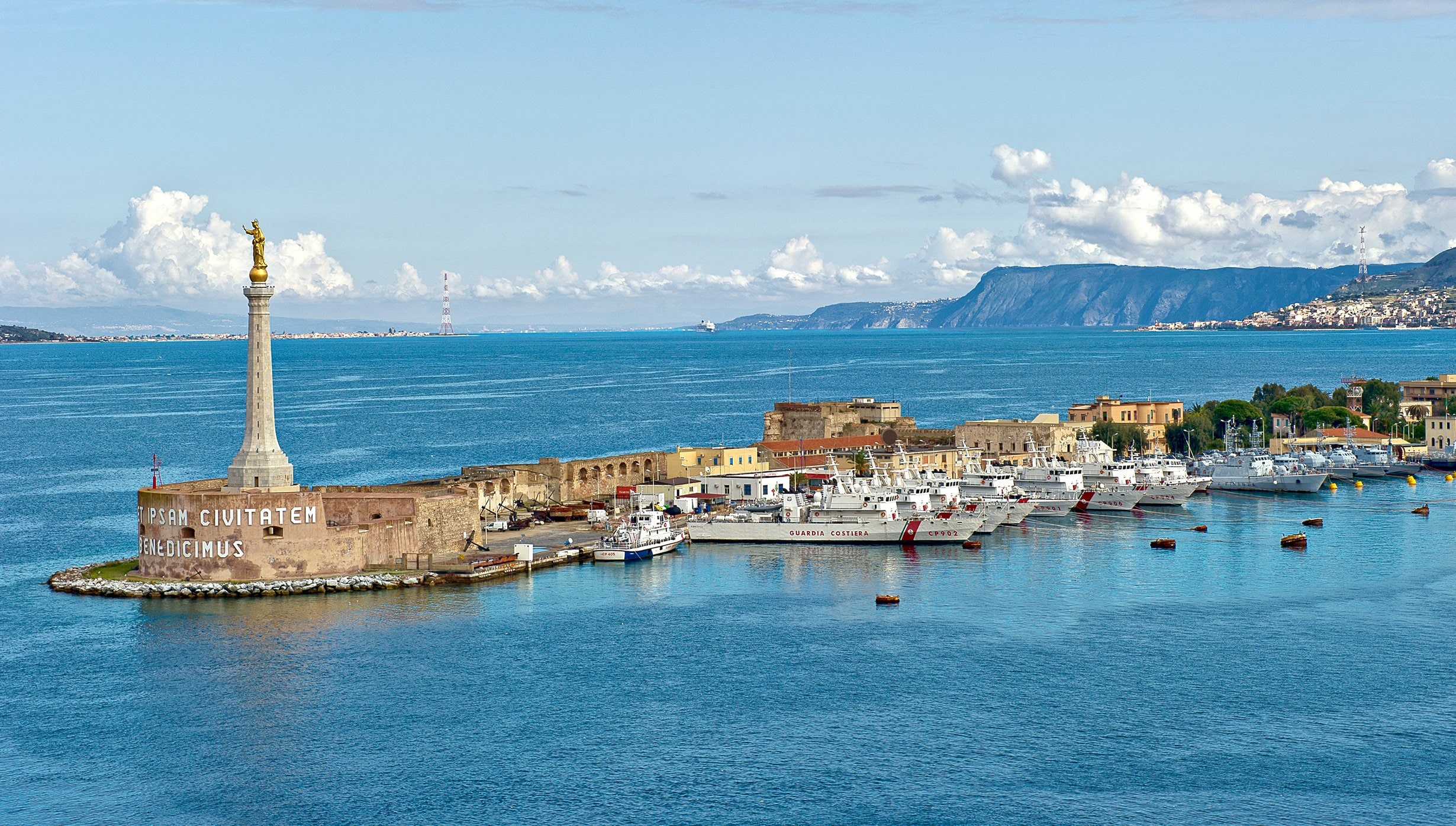 Messina Cruise Messina Cruise