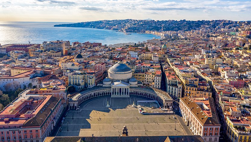 Naples tours, Piazza del Plebiscito | MSC Cruises