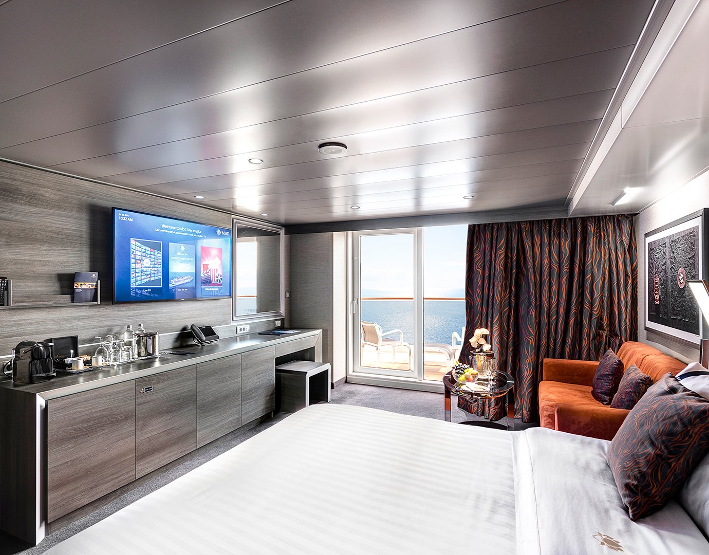 MSC Meraviglia Cabin: Yacht Club Deluxe Suite 13 MSC Meraviglia Cabin: Yacht Club Deluxe Suite 13
