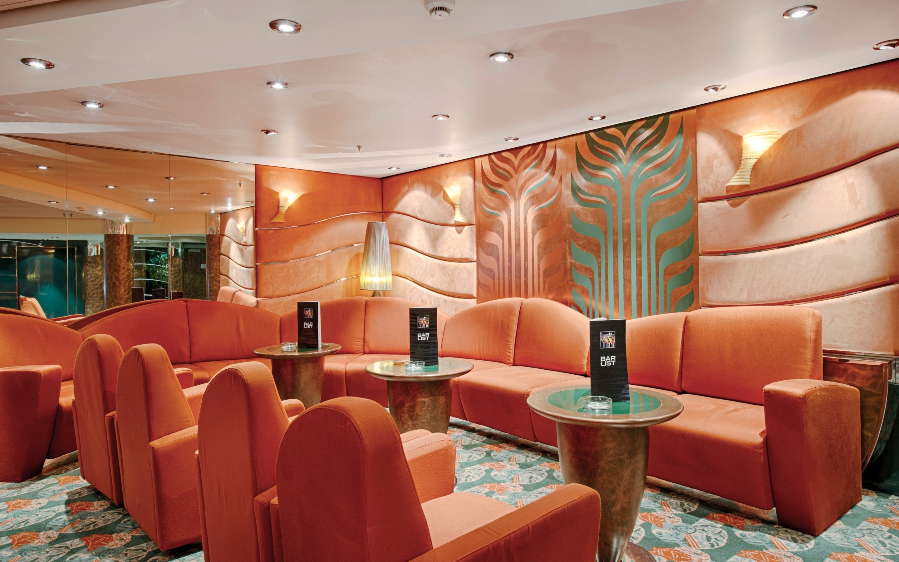 MSC Musica Public Area Crystal Lounge 02 MSC Musica Public Area Crystal Lounge 02