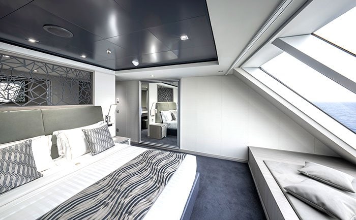 MSC Seashore Yacht Club Owners Suite MSC Seashore Yacht Club Owners Suite