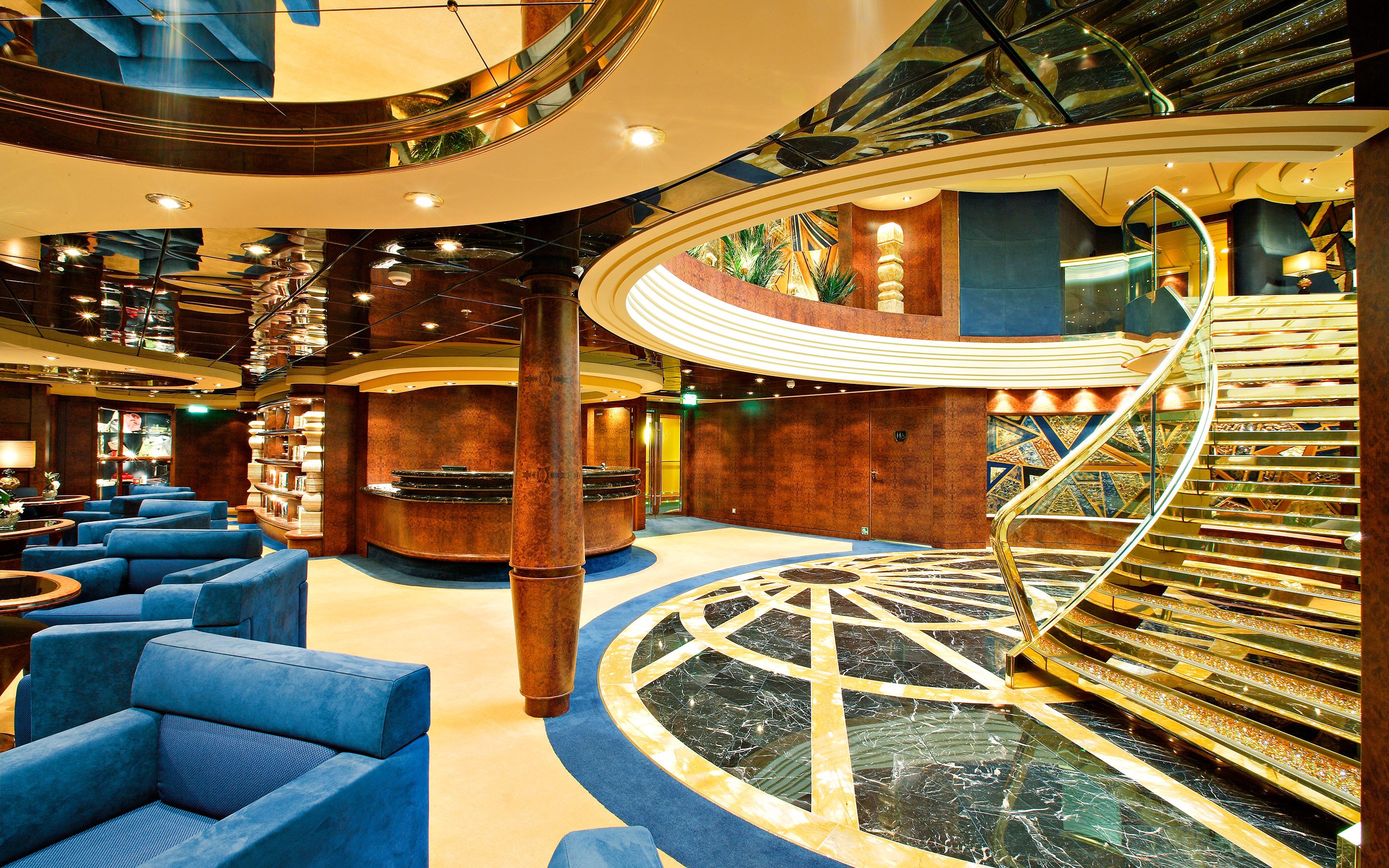 MSC Splendida Public Area Yc Concierge Reception 04 MSC Splendida Public Area Yc Concierge Reception 04